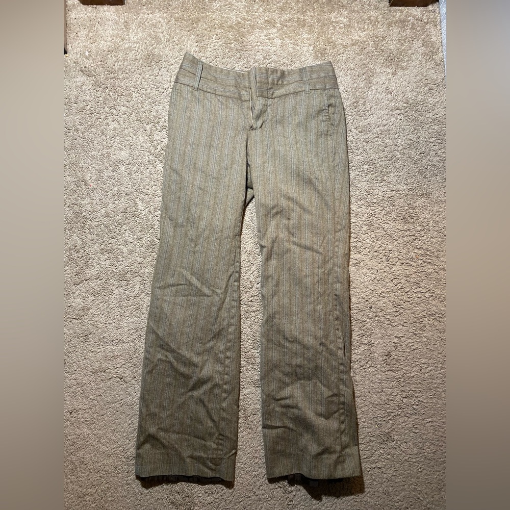 Vintage flared women’s tan Gap slacks